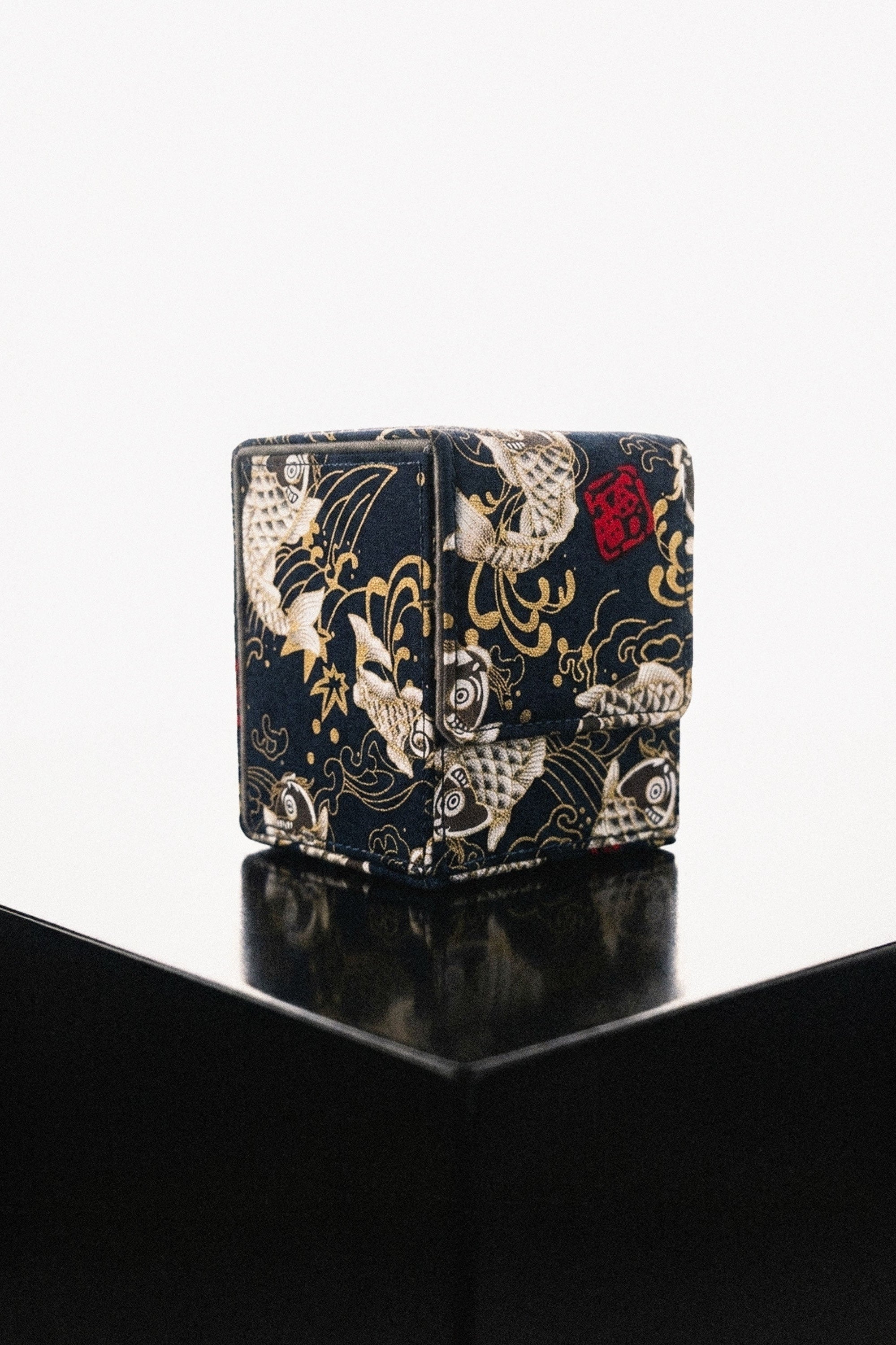 Blue-Kohaku Deckbox