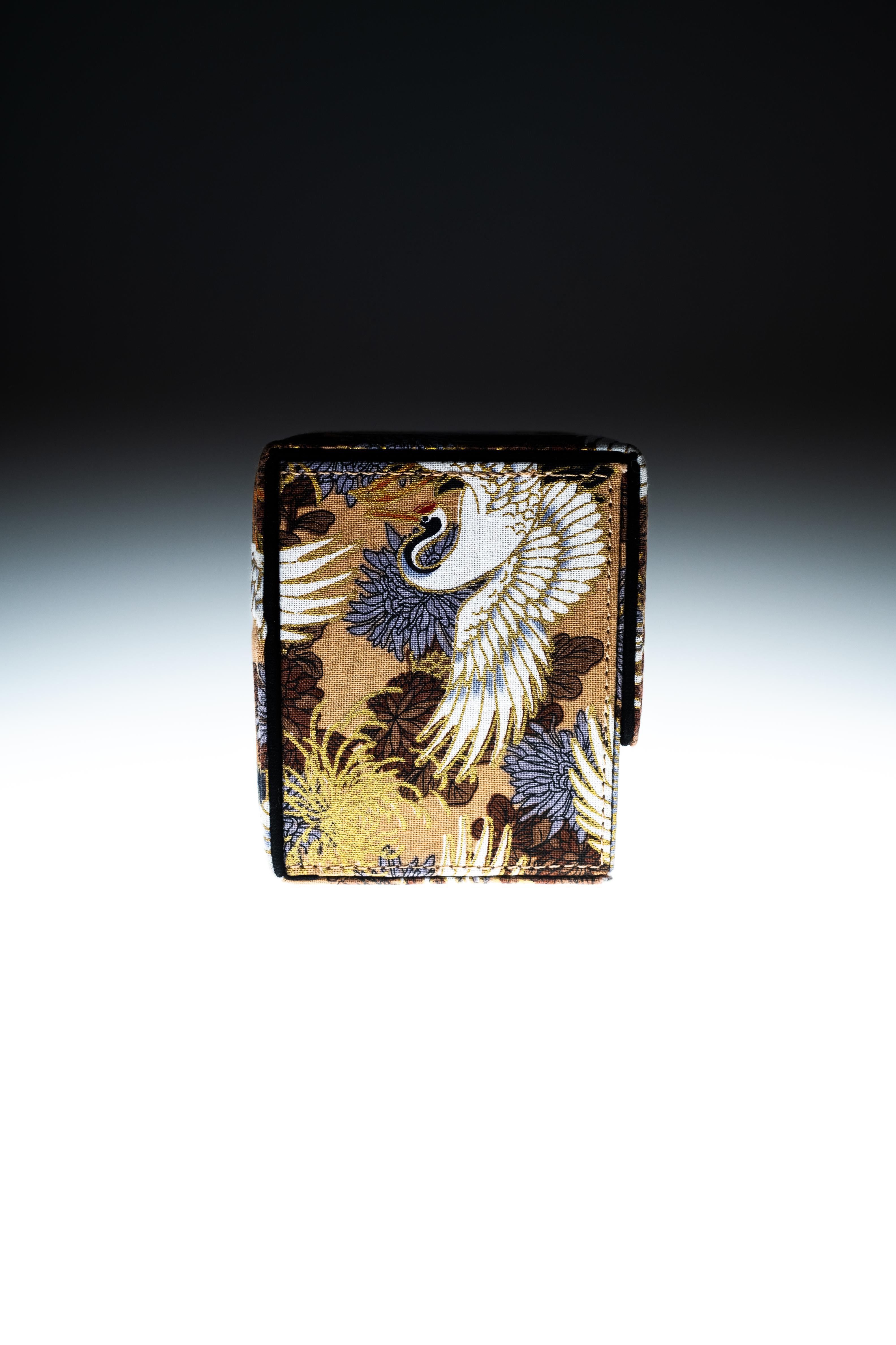 RED-SWAN DECKBOX